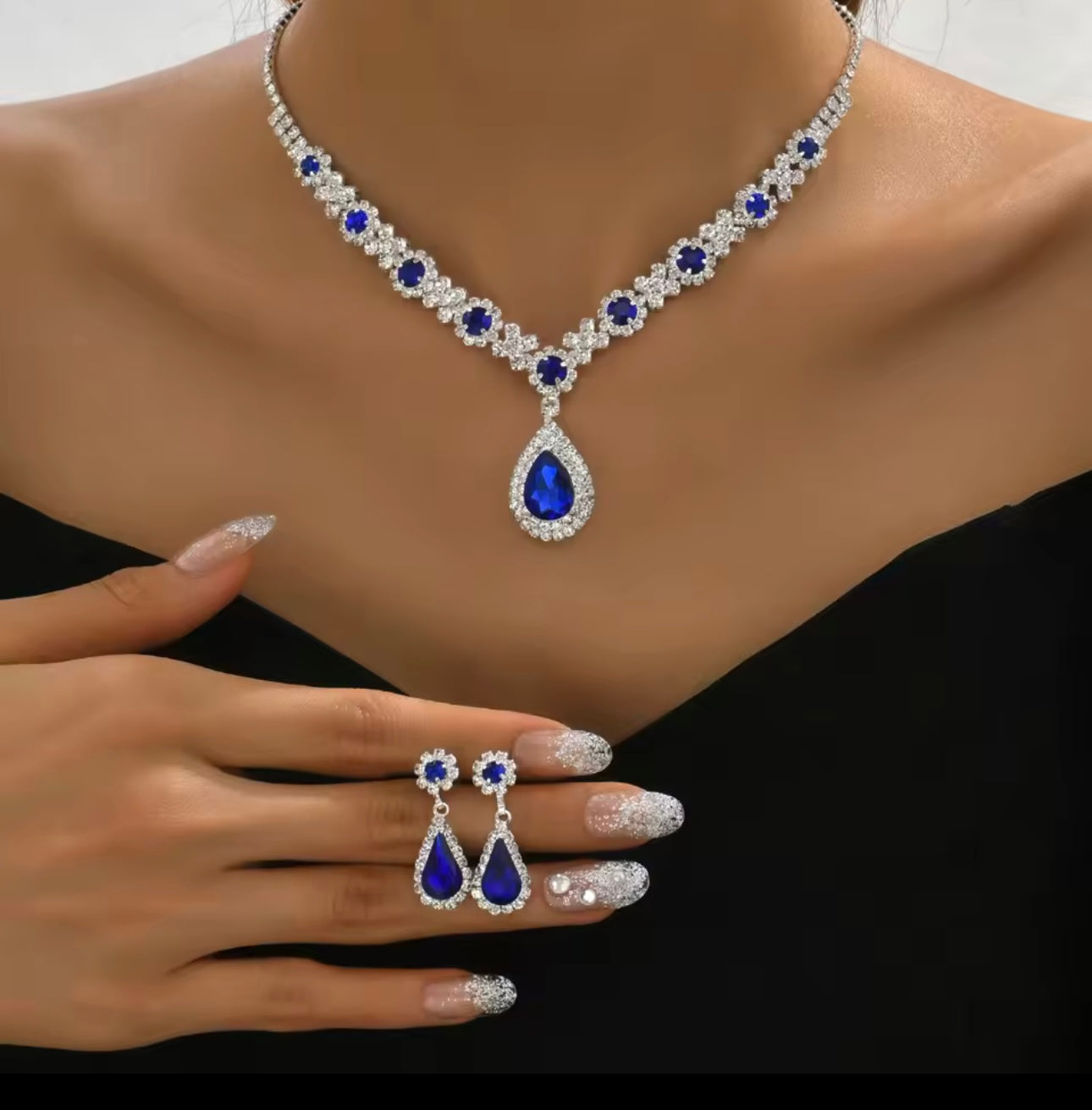 Royal Sapphire Elegance Jewelry Set